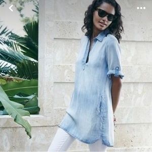 VELVET HEARTS. Denim light dress. Side pockets. Knee length. Blue/white.…